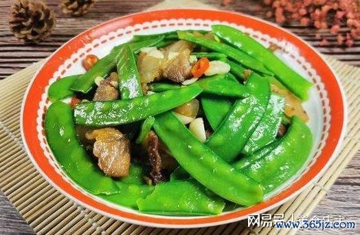 凯时体育游戏app平台3、加入1汤匙生抽、1汤匙蚝油和极少食盐-尊龙d88官网「中国」登录入口